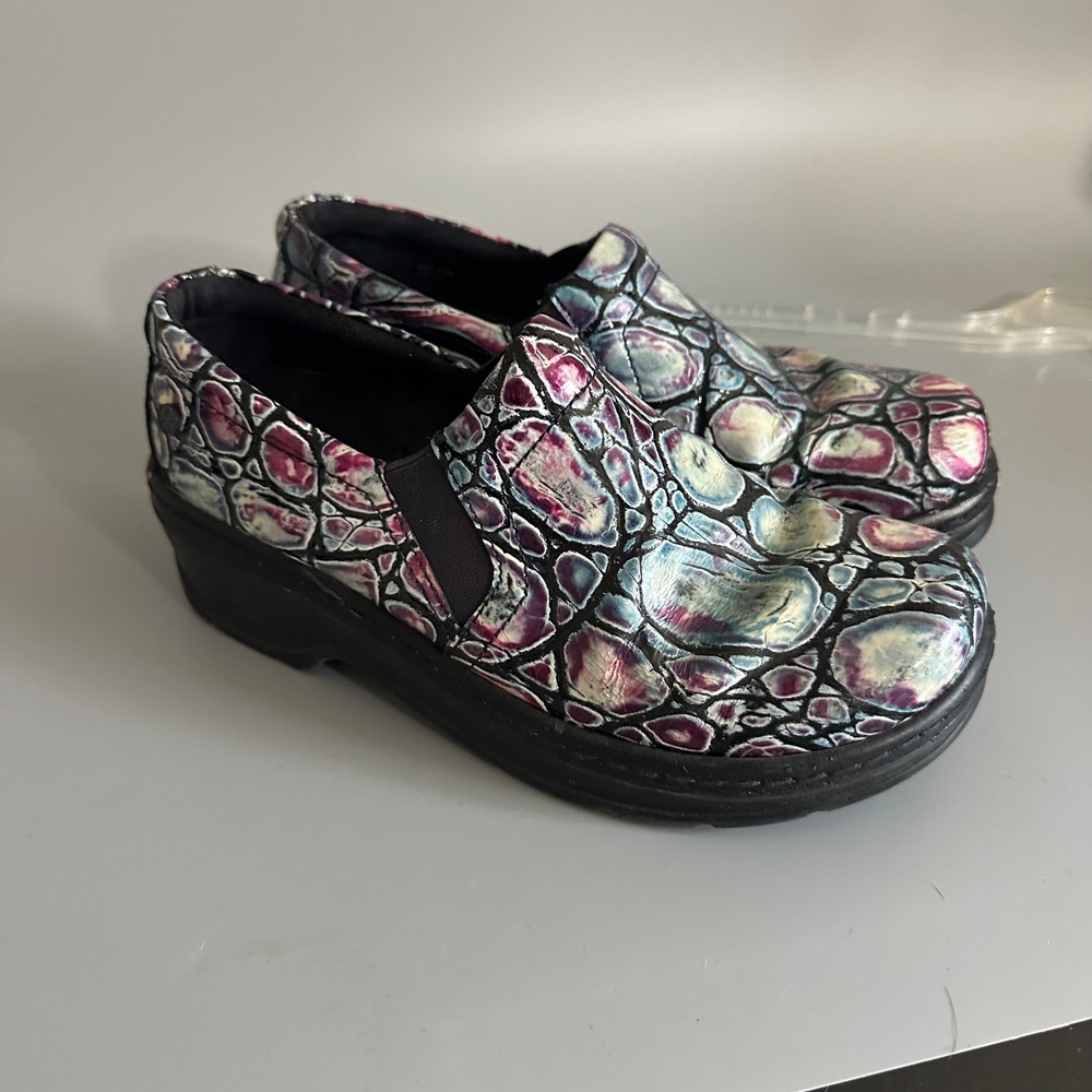 KLOGS Footwear Multi-Color Mosaic Stained Glass Slip On Clogs Shoes Womens 8.5